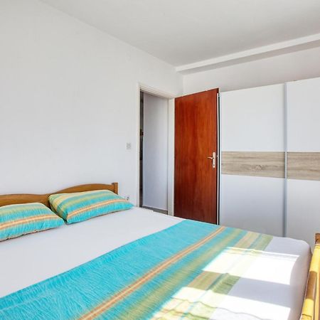 Apartments By The Sea Grebastica, Sibenik - 11463 Room photo