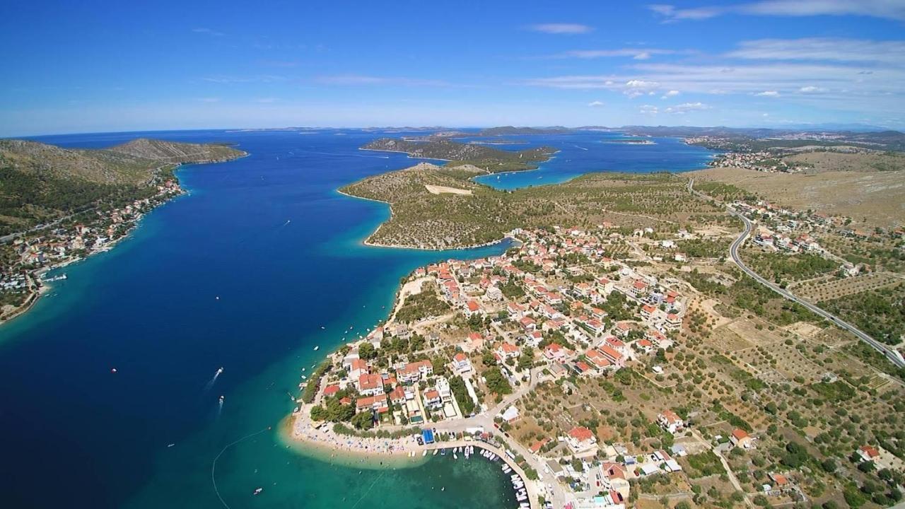 Apartments By The Sea Grebastica, Sibenik - 11463 Exterior photo